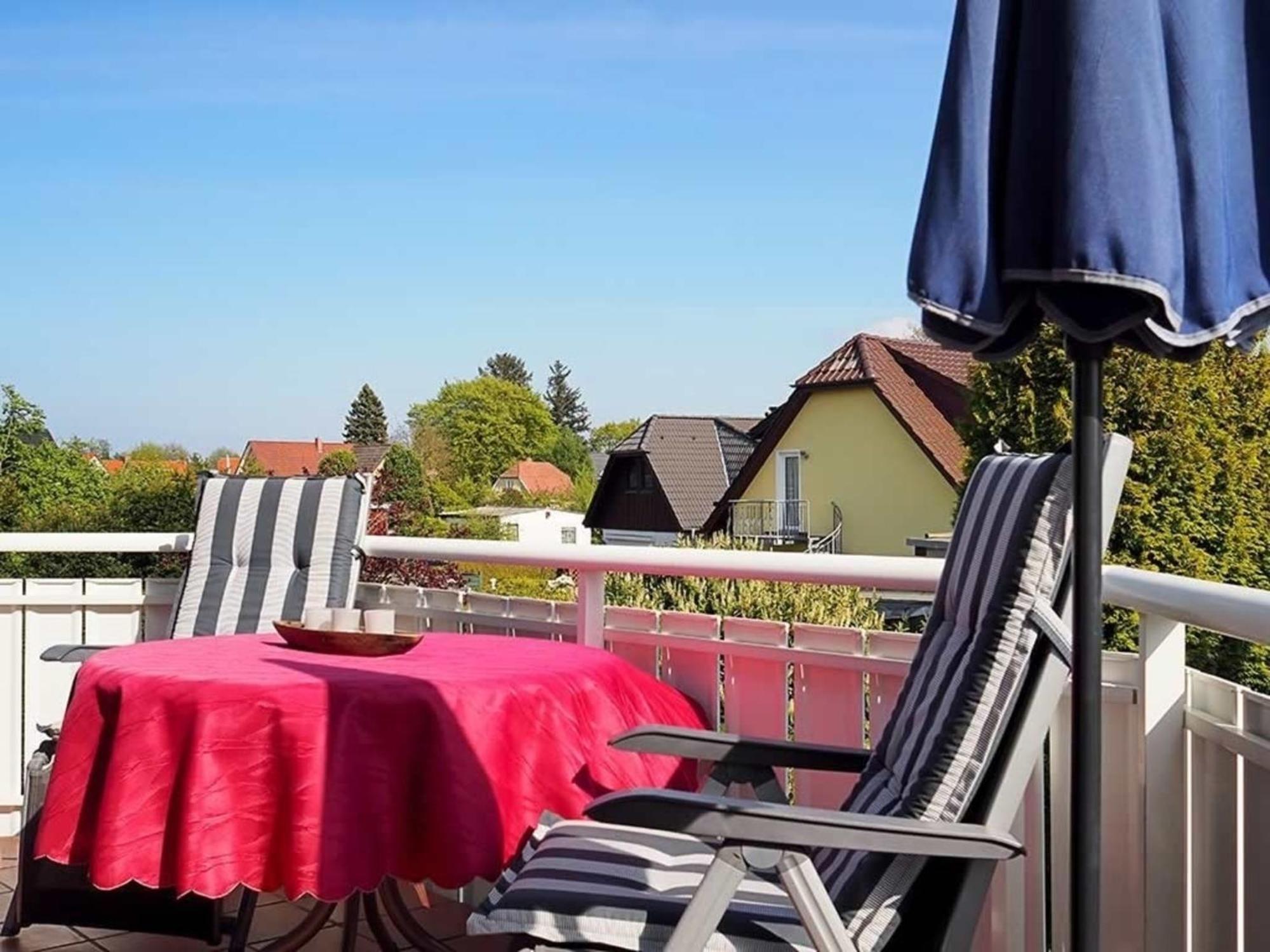 Ferienhaus Weinhardt - Whg 2 Zingst Dış mekan fotoğraf