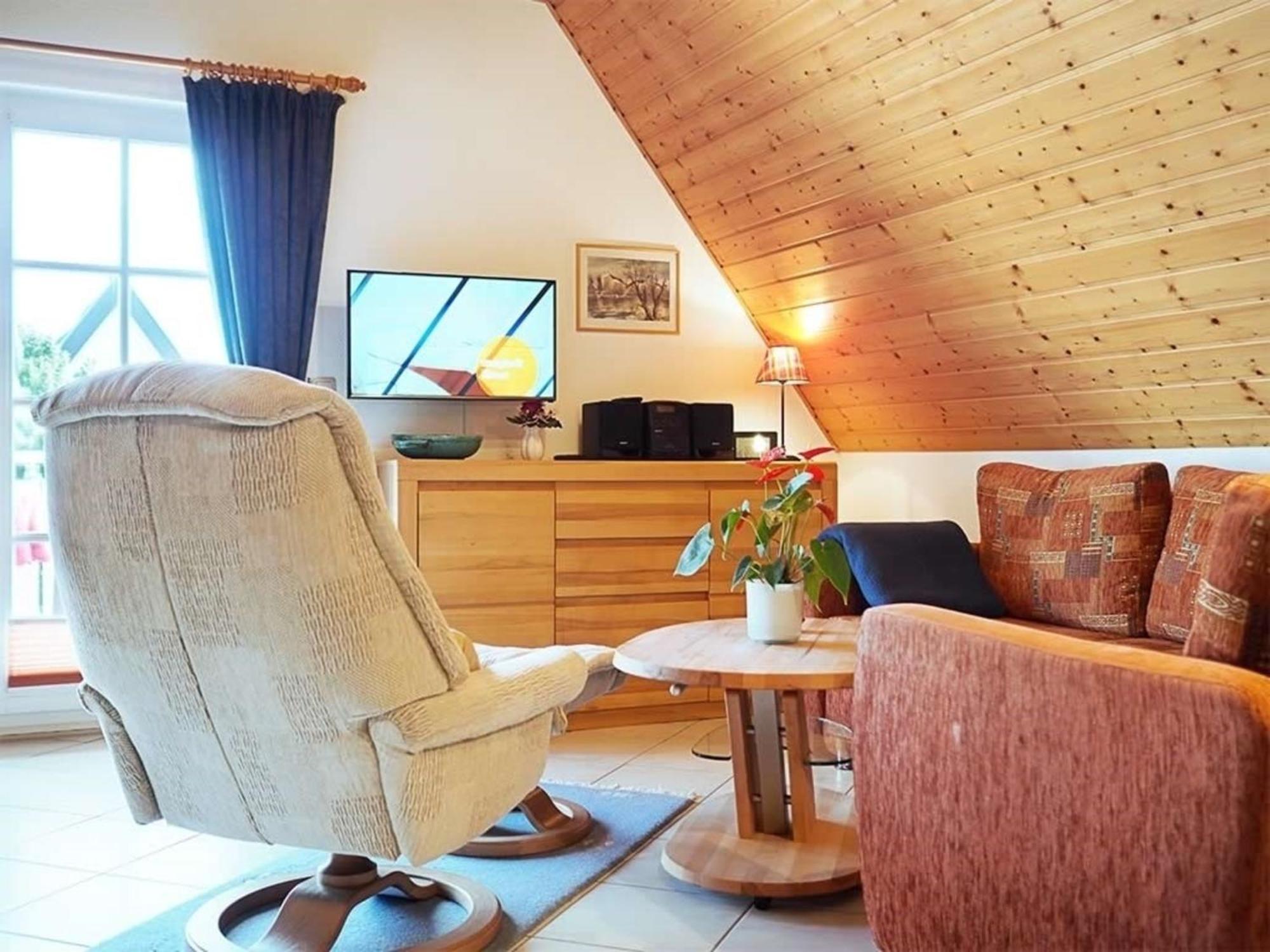 Ferienhaus Weinhardt - Whg 2 Zingst Dış mekan fotoğraf